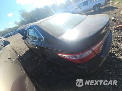 2016 Toyota Camry LE - zdjęcie 6 z 51 - miniatura