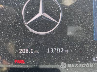 2025 Mercedes-Benz C 300 - zdjęcie 8 z 21 - miniatura