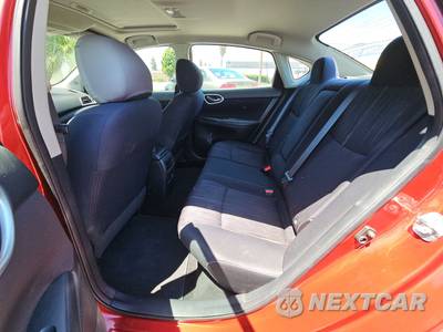 2016 Nissan Sentra SV - zdjęcie 13 z 29 - miniatura