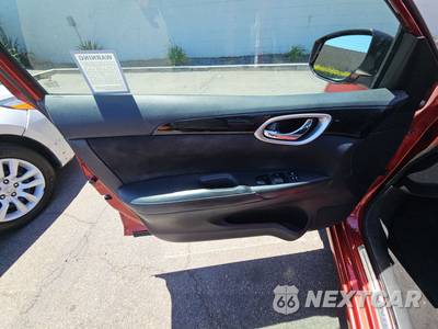 2016 Nissan Sentra SV - zdjęcie 9 z 29 - miniatura