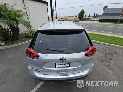 2020 Nissan Rogue S - zdjęcie 5 z 28 - miniatura