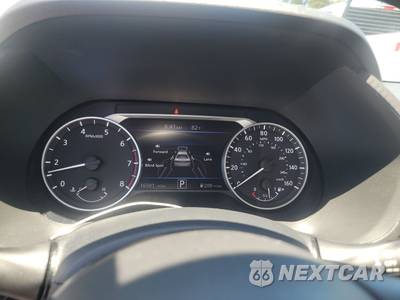 2025 Nissan Sentra SV - zdjęcie 12 z 18 - miniatura