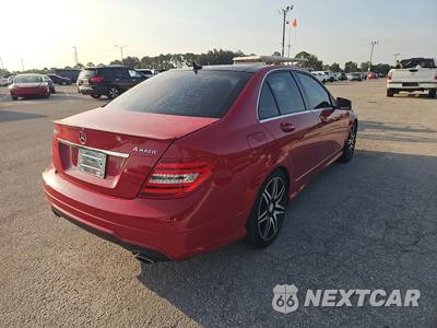 2014 Mercedes-Benz C 300 4MATIC Sedan - zdjęcie 4 z 54 - miniatura