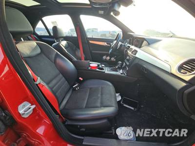 2014 Mercedes-Benz C 300 4MATIC Sedan - zdjęcie 8 z 54 - miniatura