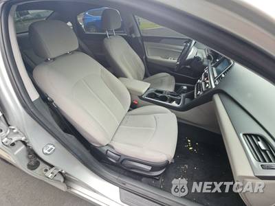 2018 Hyundai Sonata SEL - zdjęcie 8 z 26 - miniatura