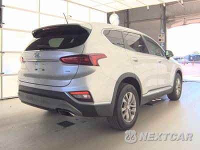 2019 Hyundai Santa Fe SE - zdjęcie 4 z 40 - miniatura