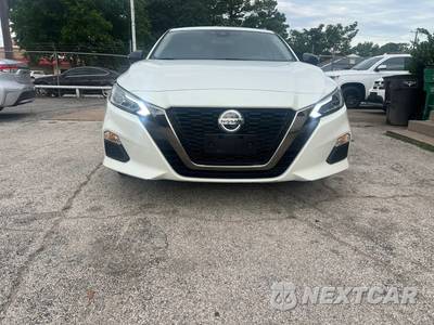 2021 Nissan Altima SR - zdjęcie 3 z 16 - miniatura