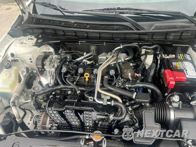 2021 Nissan Altima SR - zdjęcie 14 z 16 - miniatura