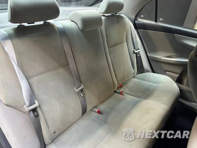 2013 Toyota Corolla LE - zdjęcie 28 z 36 - miniatura
