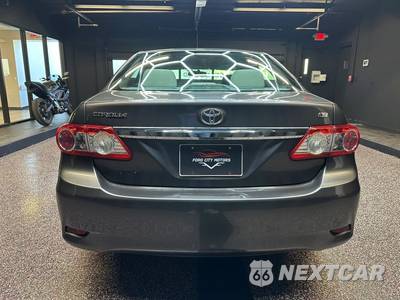 2013 Toyota Corolla LE - zdjęcie 6 z 36 - miniatura