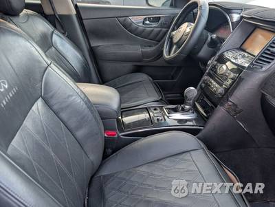 2010 INFINITI FX35 - zdjęcie 12 z 25 - miniatura