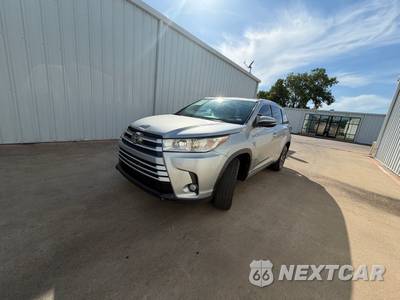 2017 Toyota Highlander XLE - zdjęcie 5 z 59 - miniatura