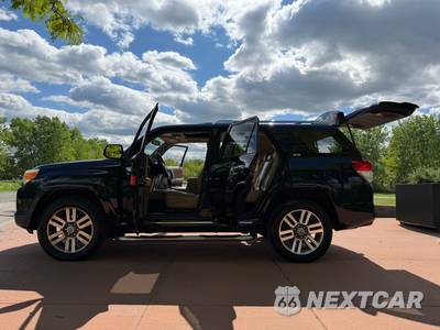 2010 Toyota 4Runner SR5 - zdjęcie 25 z 106 - miniatura