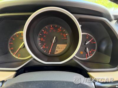 2010 Toyota 4Runner SR5 - zdjęcie 64 z 106 - miniatura
