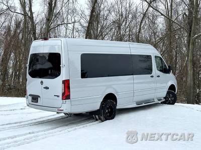 2023 Mercedes-Benz Sprinter 3500XD Cargo Van DRW High Roof 170.0" WB - zdjęcie 45 z 50 - miniatura