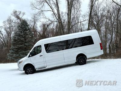 2023 Mercedes-Benz Sprinter 3500XD Cargo Van DRW High Roof 170.0" WB - zdjęcie 49 z 50 - miniatura