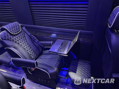 2023 Mercedes-Benz Sprinter 3500XD Cargo Van DRW High Roof 170.0" WB - zdjęcie 37 z 50 - miniatura