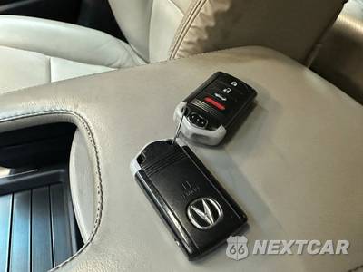 2013 Acura TL w/Technology Pkg - zdjęcie 17 z 38 - miniatura