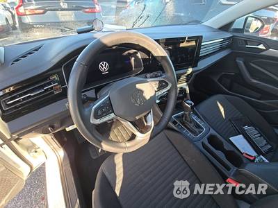 2025 Volkswagen Jetta S - zdjęcie 10 z 21 - miniatura