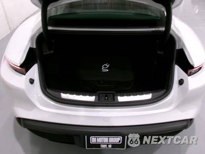 2022 Porsche Taycan 4S - zdjęcie 13 z 17 - miniatura