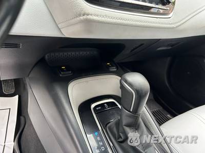 2019 Toyota Corolla Hatchback XSE - zdjęcie 28 z 50 - miniatura