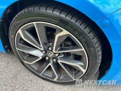 2019 Toyota Corolla Hatchback XSE - zdjęcie 47 z 50 - miniatura