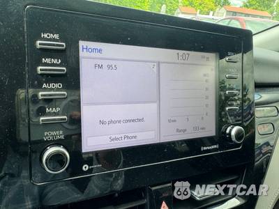 2021 Toyota Camry LE - zdjęcie 29 z 42 - miniatura