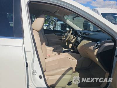 2015 Nissan Rogue SL - zdjęcie 8 z 21 - miniatura