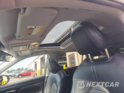 2023 Toyota Highlander Hybrid XLE - zdjęcie 21 z 29 - miniatura