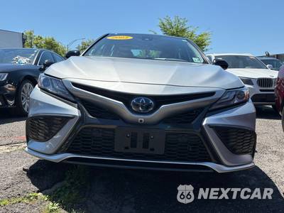 2023 Toyota Camry Hybrid XSE - zdjęcie 1 z 22 - miniatura