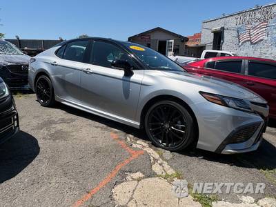 2023 Toyota Camry Hybrid XSE - zdjęcie 3 z 22 - miniatura