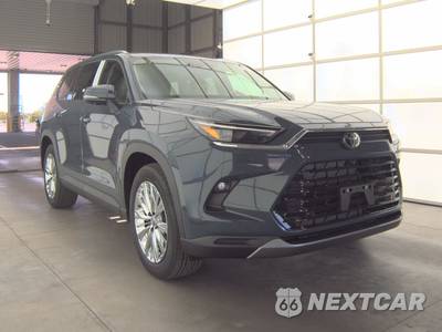 2026 Toyota Grand Highlander Platinum - zdjęcie 3 z 20 - miniatura