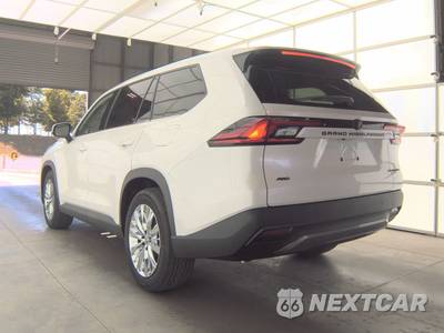 2026 Toyota Grand Highlander Platinum - zdjęcie 6 z 20 - miniatura