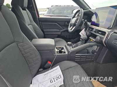 2026 Toyota 4Runner TRD Sport Premium - zdjęcie 8 z 19 - miniatura