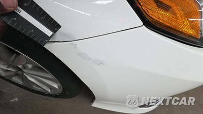 2022 Toyota Camry LE - zdjęcie 34 z 35 - miniatura