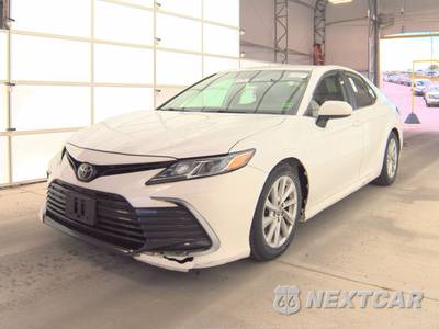 2022 Toyota Camry LE - zdjęcie 1 z 35 - miniatura