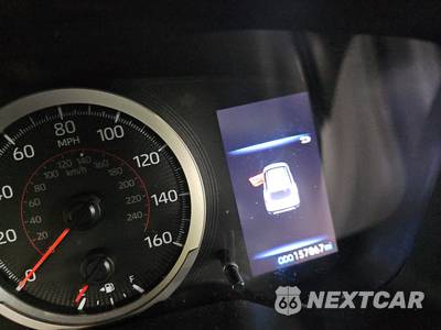 2022 Toyota L - zdjęcie 12 z 18 - miniatura