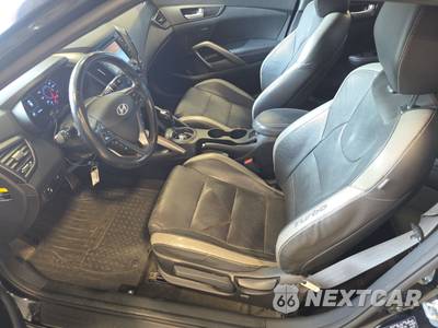 2016 Hyundai Veloster Turbo - zdjęcie 7 z 29 - miniatura