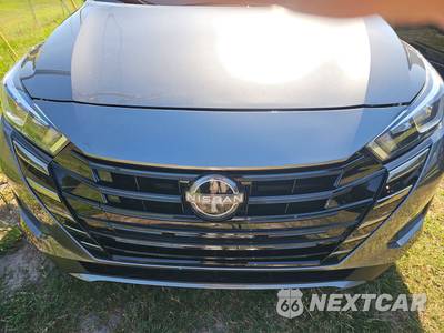 2024 Nissan Versa SV - zdjęcie 2 z 17 - miniatura