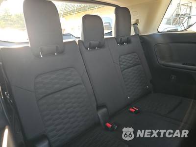 2025 Nissan Pathfinder SV - zdjęcie 14 z 18 - miniatura