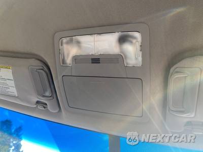 2012 Toyota Camry LE - zdjęcie 51 z 54 - miniatura