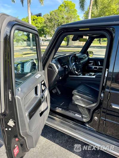 2023 Mercedes-Benz G 550 4MATIC - zdjęcie 8 z 23 - miniatura