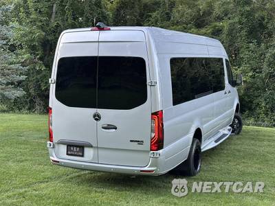 2023 Mercedes-Benz Sprinter 3500XD Cargo Van DRW High Roof 170.0" WB - zdjęcie 33 z 47 - miniatura
