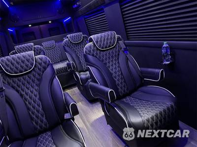 2024 Mercedes-Benz Sprinter 3500XD Cargo Van DRW High Roof 170.0" WB - zdjęcie 38 z 50 - miniatura