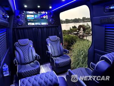 2024 Mercedes-Benz Sprinter 3500XD Cargo Van DRW High Roof 170.0" WB - zdjęcie 7 z 50 - miniatura