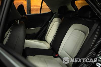 2021 Hyundai Venue SEL - zdjęcie 10 z 24 - miniatura