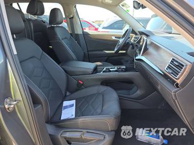 2025 Volkswagen Atlas 2.0T SE w/Technology - zdjęcie 8 z 29 - miniatura