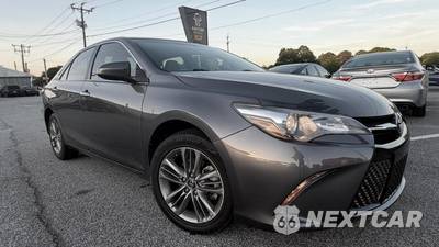 2017 Toyota Camry SE - zdjęcie 2 z 24 - miniatura