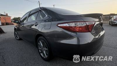 2017 Toyota Camry SE - zdjęcie 7 z 24 - miniatura