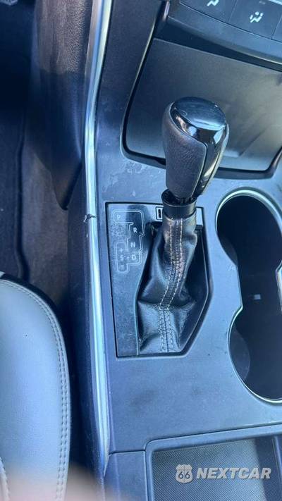 2017 Toyota Camry SE - zdjęcie 23 z 24 - miniatura